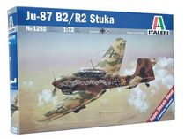 Maquette d'avion : JU-87 B2 STUKA