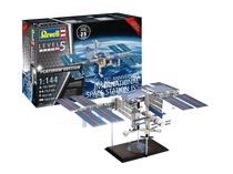 Coffret cadeau maquette spatiale : 25e Anniversaire Station ISS 1/144 - Revell 05651