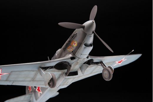 Maquette avion militaire : Yak 9D 1/48 - Zvezda 4815