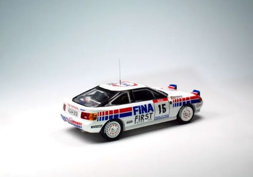 Maquette voiture plastique : Toyota Celica GT4 ST165 tour de corse 91 1/24 - Nunu  PN24015