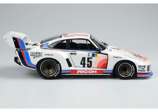 Maquette voiture : Porsche 935 K2 Lemans 1978 1/24 - Nunu B24025