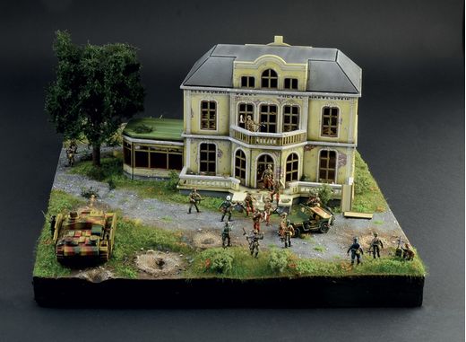 Diorama bataille militaire : Opération « Market Garden » Hartenstein Hotel 1/72 - Italeri 6107