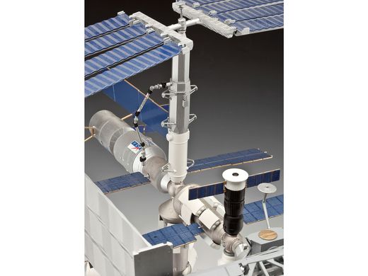 Coffret cadeau maquette spatiale : 25e Anniversaire Station ISS 1/144 - Revell 05651