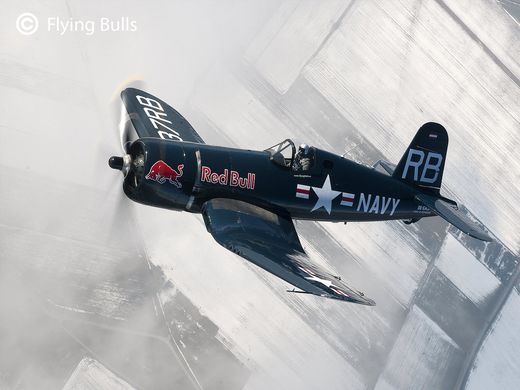 Coffret cadeau maquette : Flying Bulls F4U-4 Corsair 1/48 - Revell 05641