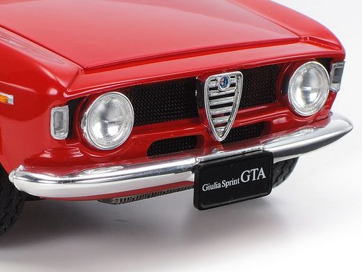 Maquette automobile : Alfa Romeo Giulia Gta Sprint 1/24 - Tamiya 24188