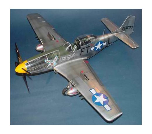 Maquette avion militaire : North American P-51 D Mustang IV 1/24 - Trumpeter 02401