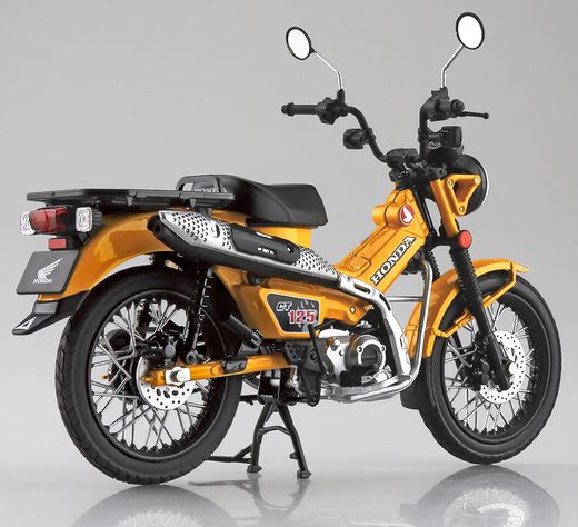 Maquette Honda CT125 Hunter Club Turmeric Yellow 1/12 - Aoshima 11184